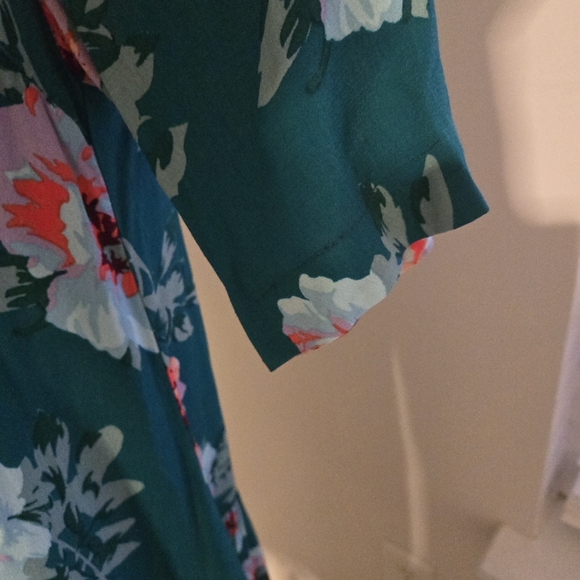 MINK PINK Sz S Tropical inspired S/Sl drop waist ruffle hem floral summer dress - Picture 7 of 10